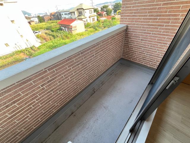 ラークヒル203号室 ベランダ