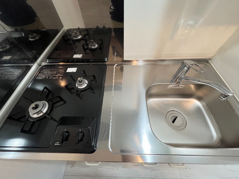 リュクスカーサ梅島1階 キッチン