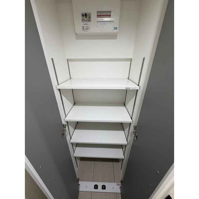 LUORE池上Ⅱ0101号室 シューズボックス