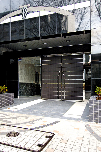 レジディア神楽坂 エントランス