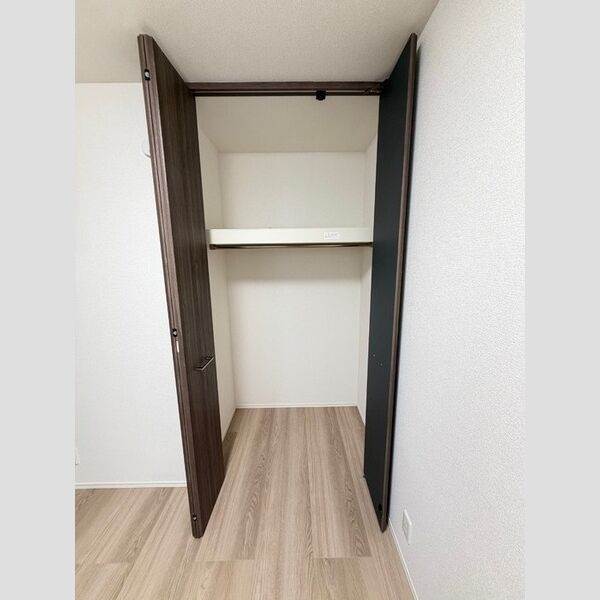 アンスリウム湘南台 クローゼット