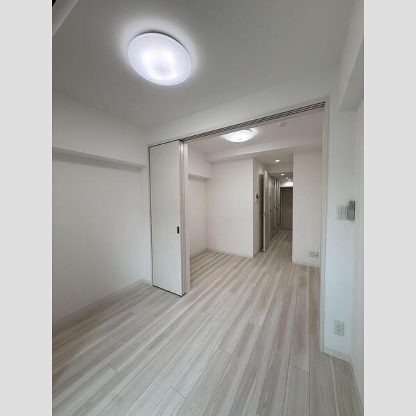 MAXIV CROS高島平MIRAIS201号室 リビング