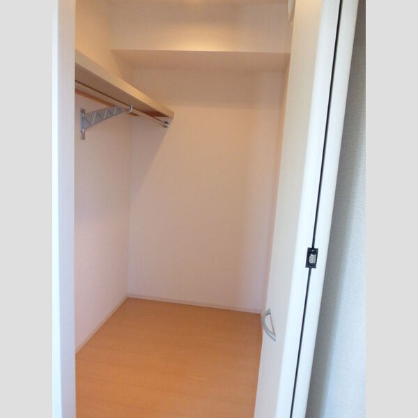 リバーパーク 収納