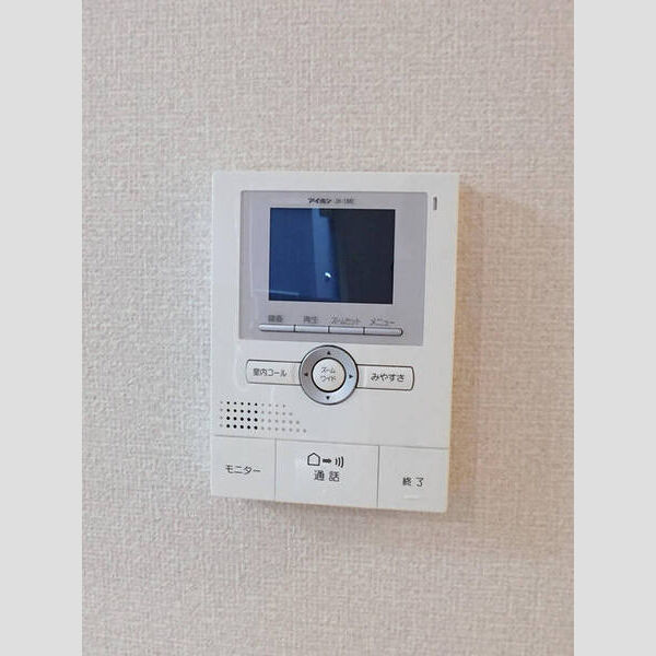 シンフォニー　A棟102号室 TVモニターホン