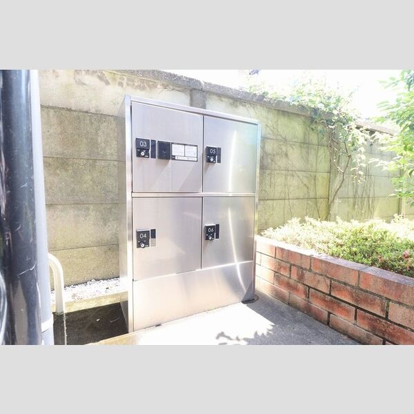 デュオ　C棟 宅配ボックス