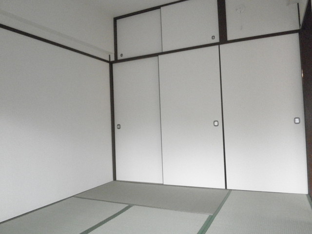 第３小金井グリーンハイム0105号室 居室３