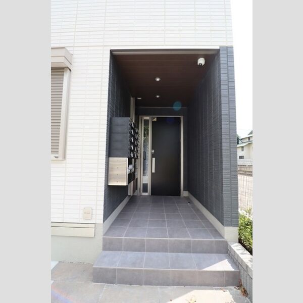 アヴァンス江戸川 エントランス