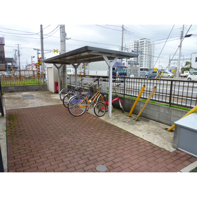 アムール KMU梅郷 内観