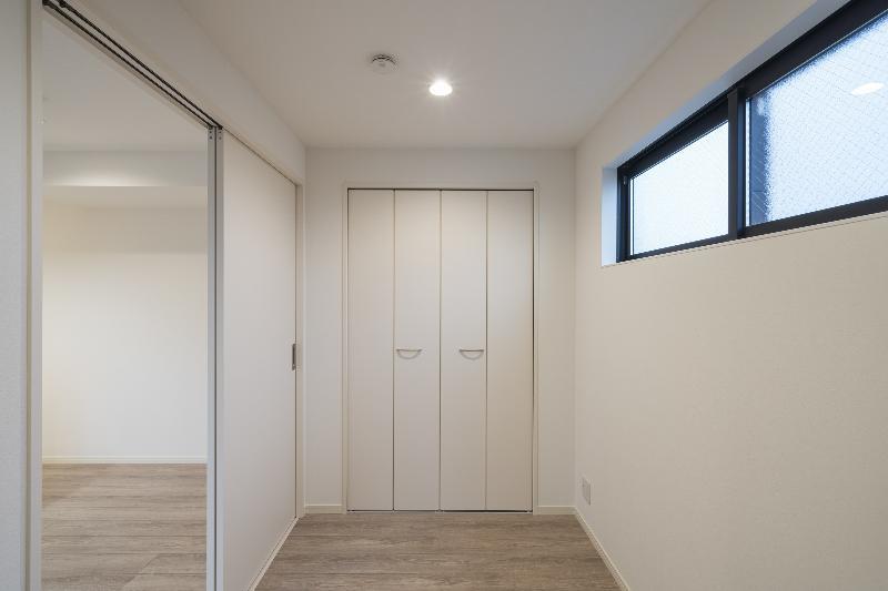 Ｃｕｌｌｉｎａｎ　ＭＡＫＵＨＡＲＩ3階 内観