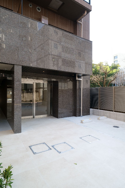 ブライズ王子 エントランス