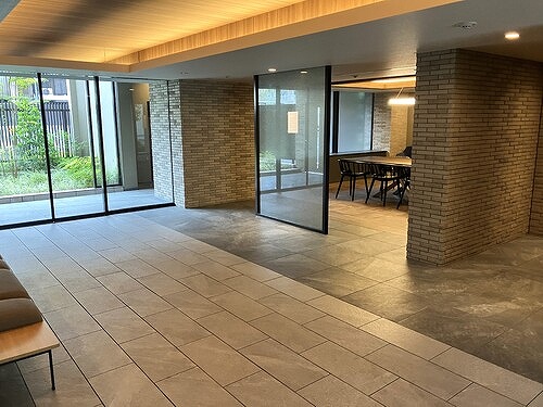 グレーシア湘南平塚海岸 エントランス