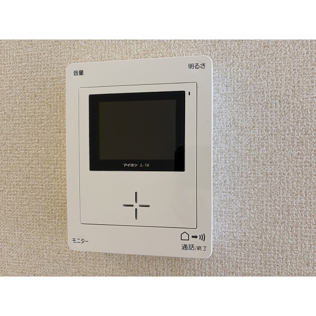 辺見コンパウンド203号室 モニタ付きインターホン♪