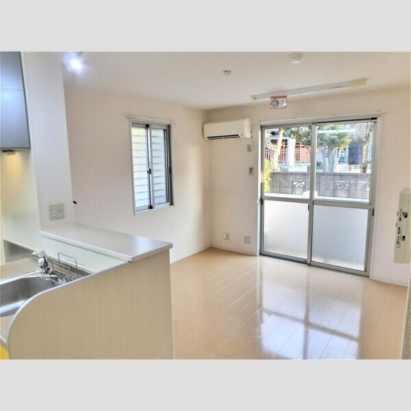 パークリバー201号室 LDK