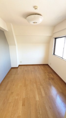 502号室