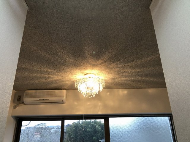 サンピア月見台102号室 同物件・別部屋画像【左右反転】