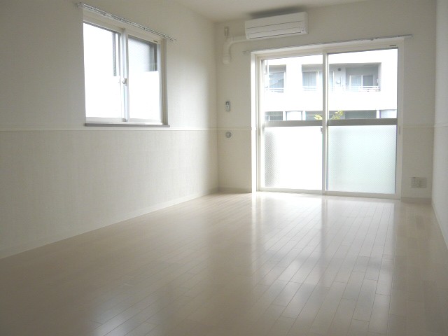 Ｌｅｇａ　ｇｌａｎｄｙ0307号室 リビング