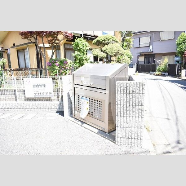 アヴィオール榮 専用ゴミ置き場