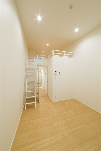 ｉｏ　ＬｕＣｅ　 リビング