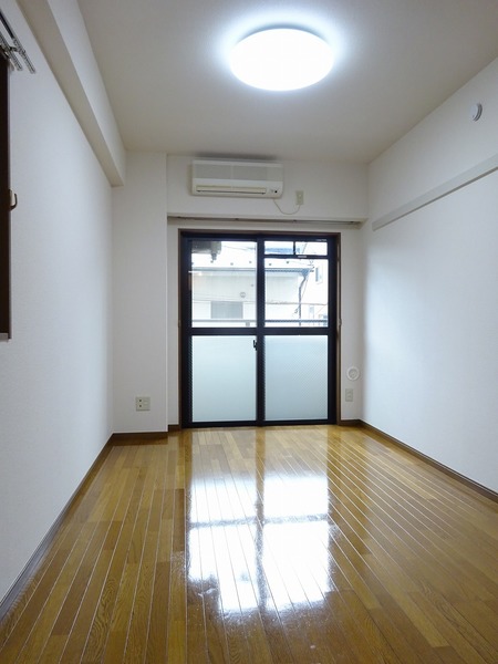 サンテミリオン西国分寺 リビング