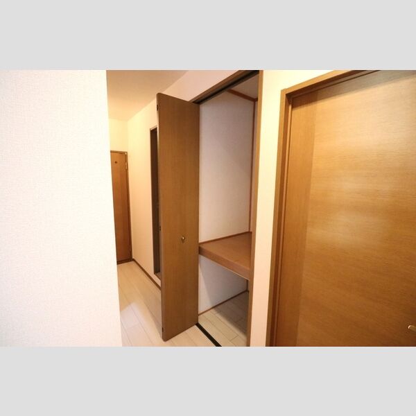 モービルコートヤマダ203号室 同建物別部屋の参考画像