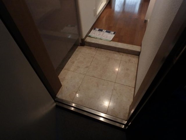 エンゼル川崎グランディア 玄関