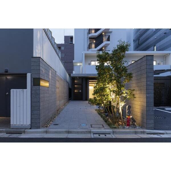 ジオエント中野603号室 エントランス