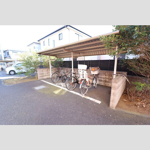 サンビレッジ 駐輪場