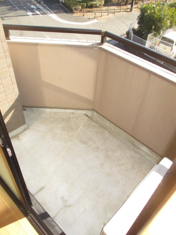 HIGH GROUND MANSION3階 バルコニー