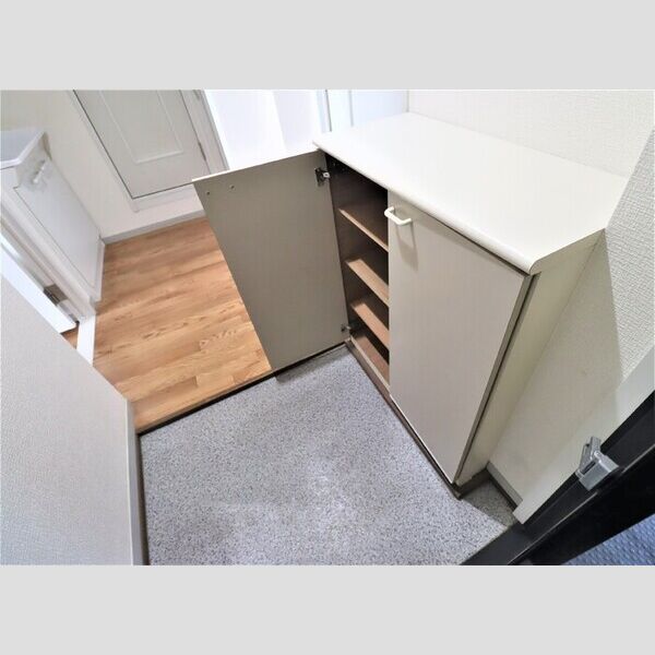 メゾンドベール 玄関(シューズクローゼット)