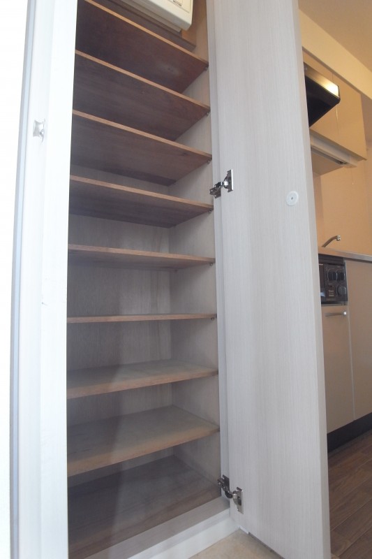 アンダーフォレスト 収納