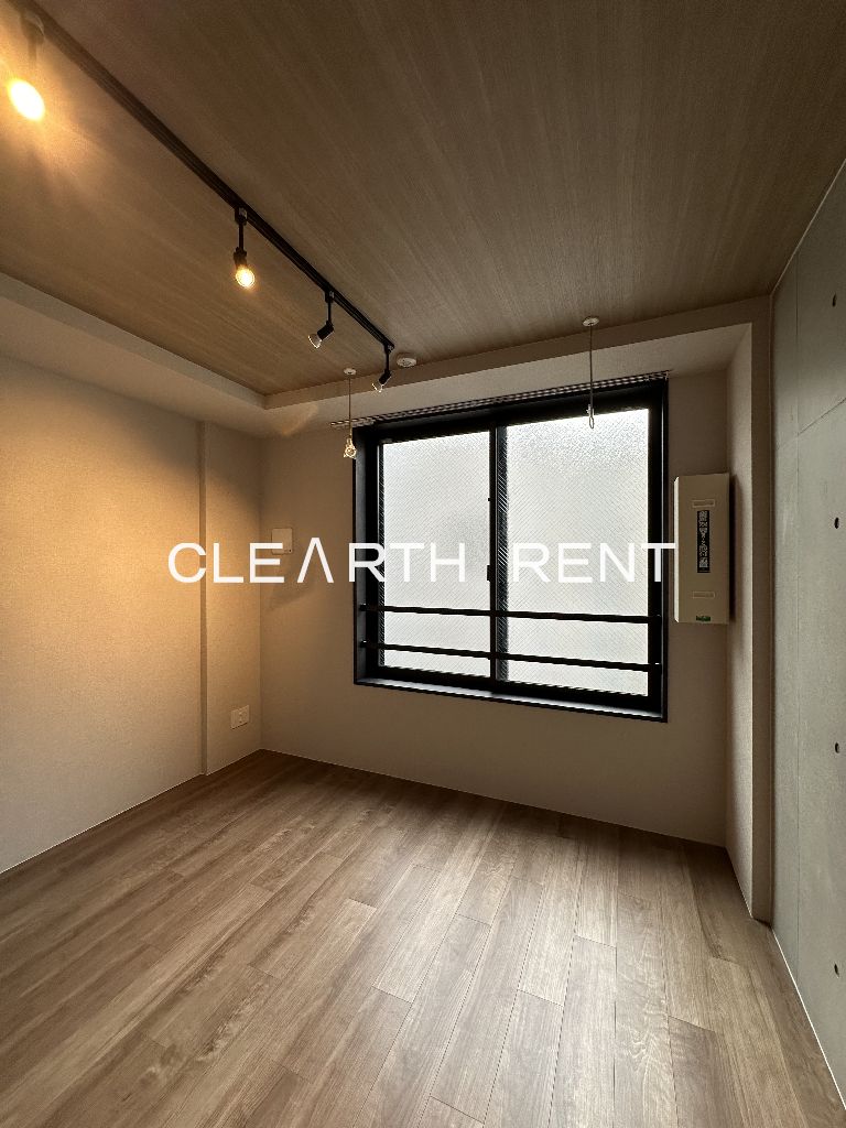 ＧＲＡＮ ＰＡＳＥＯ 目黒花房山4階 ★家具の配置がしやすい綺麗な間取り★