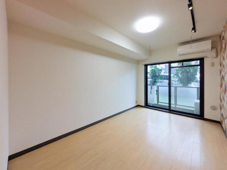 フローラル千歳台1階 洗面所