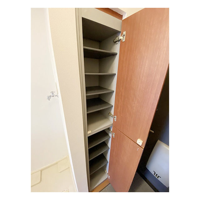 ジュネス シューズボックス