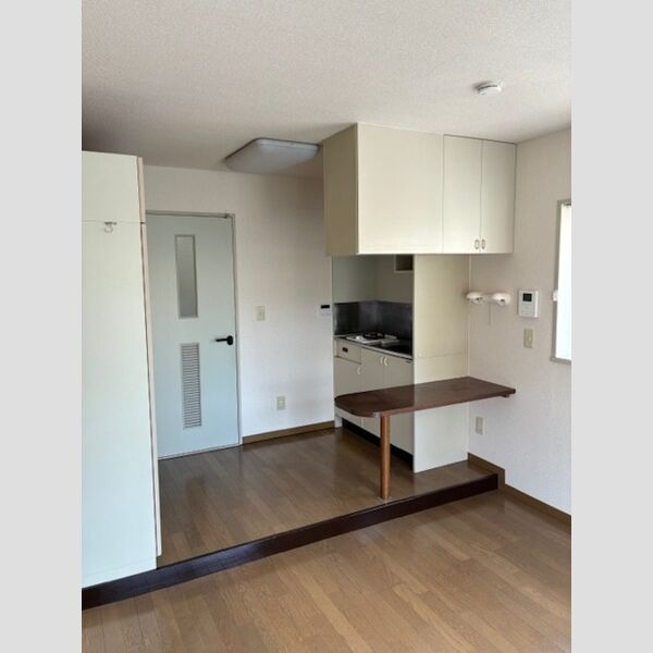 ハイムカメリア301号室 洋室