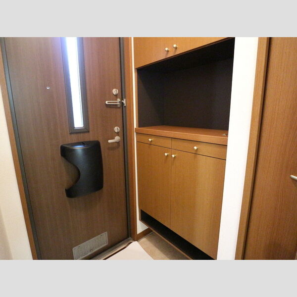 Family Court　 玄関