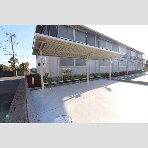 La Pomodoro　B 駐輪場