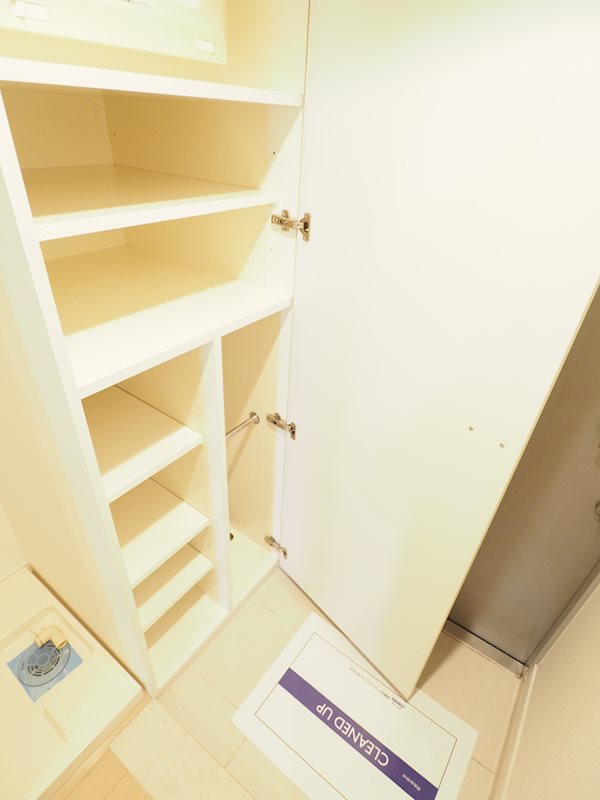 レジディア文京本駒込7階 収納