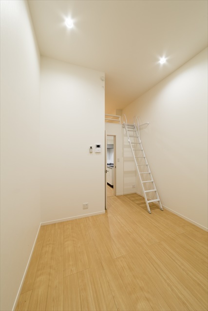 スプリングフォレスト参番館1階 リビング