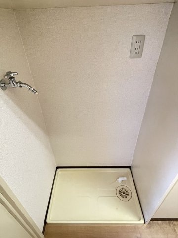 スカイコート宮崎台第4 洗濯機置き場