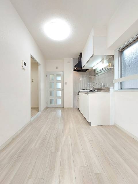 代田グリーンハイム おしゃれな居間です