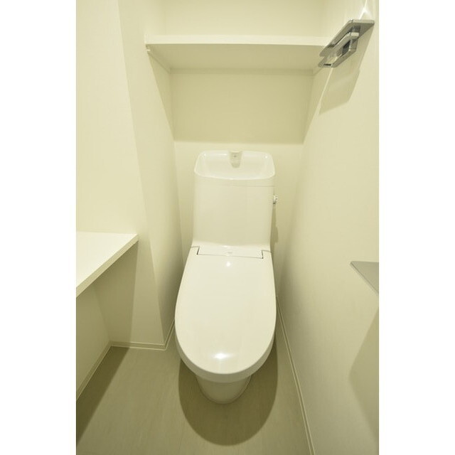 グランパセオ代々木上原0106号室 内観