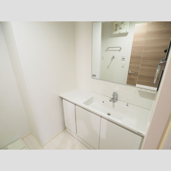 インコントリ101号室 洗髪洗面化粧台