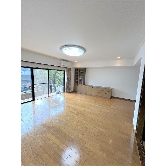 レジデンス等々力 リビング