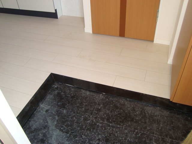 Ｌａ　ｆｅｌｉｃｉｔａ　-ラ・フェリチタ- 玄関