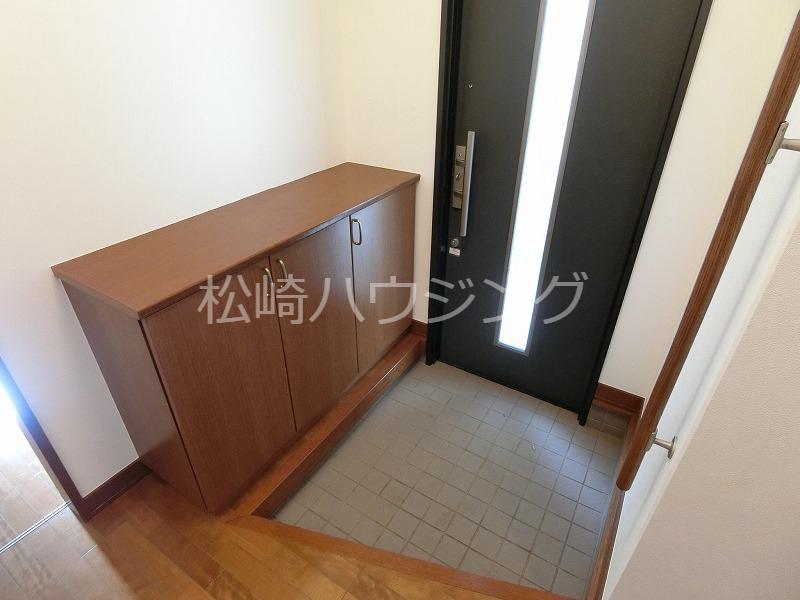 練馬区中村二丁目戸建 玄関