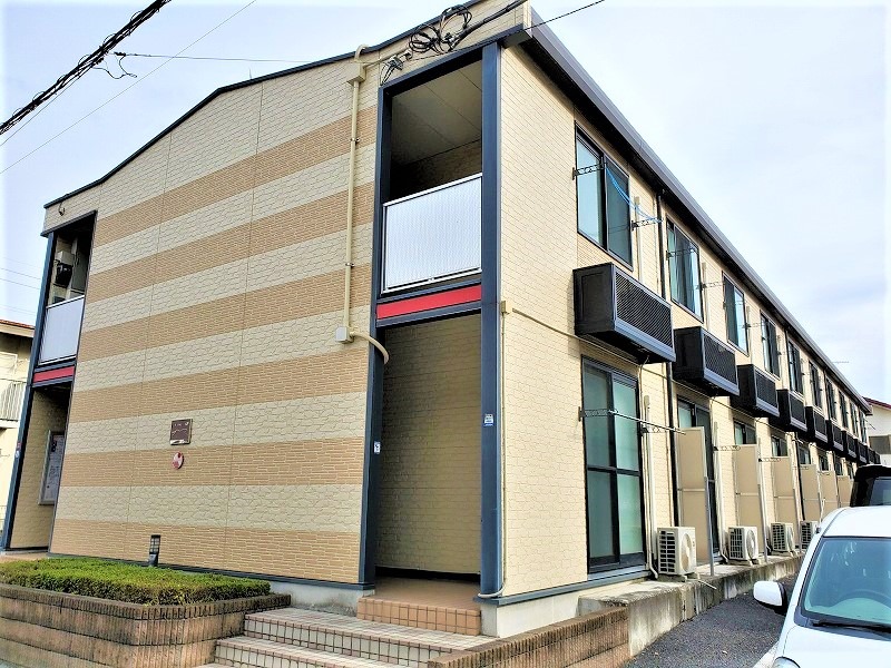 レオパレスボヌールの外観画像