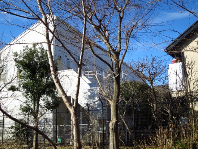 コーポマリーナ成城102号室 外観