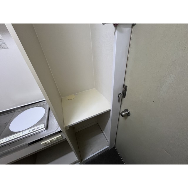 サニーサイド三田南A 内観