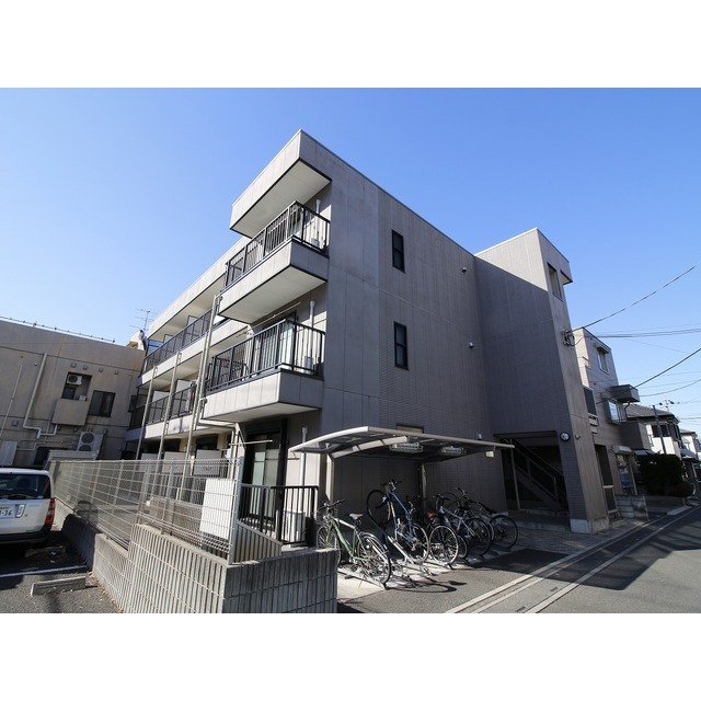 アンプルール フェール 加茂宮 外観