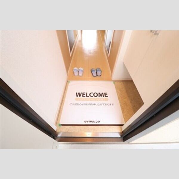 ベルフォーレ206号室 玄関